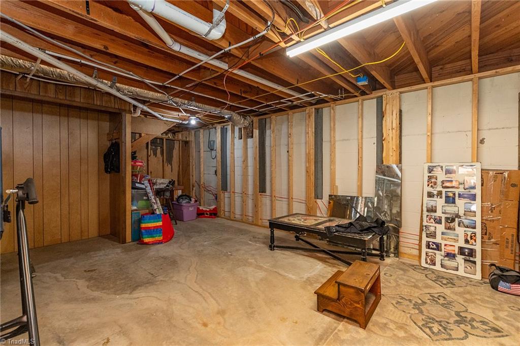 1829 Hill Everhart Road Property Photo 29
