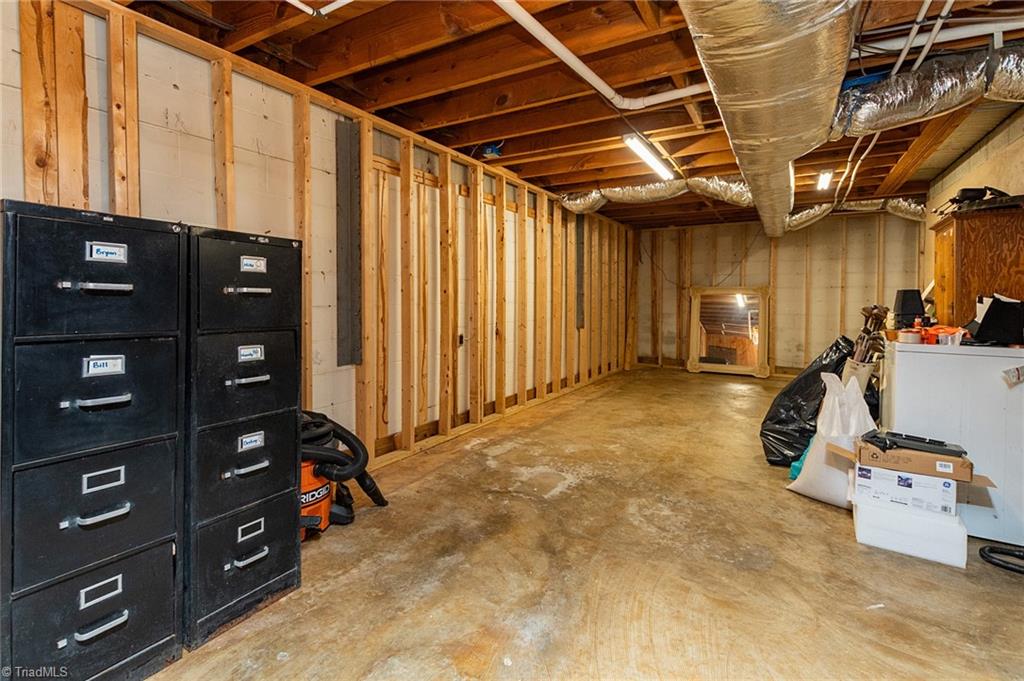 1829 Hill Everhart Road Property Photo 31