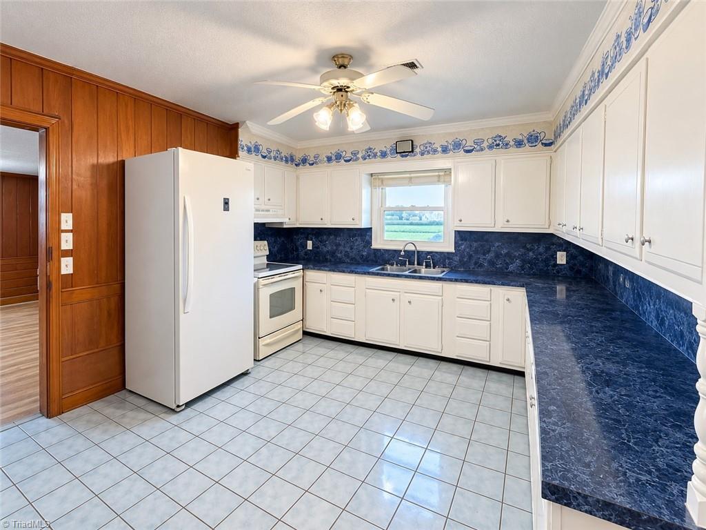158 Border Lane Property Photo 8