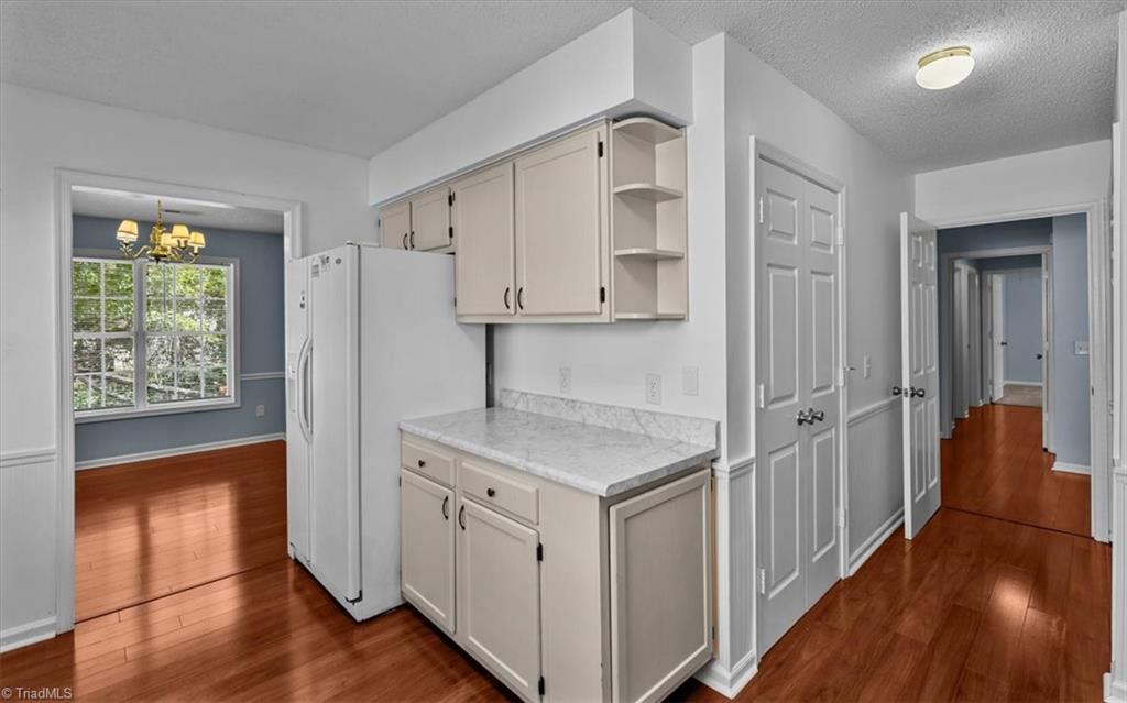 1903 Kildare Woods Drive Property Photo 5