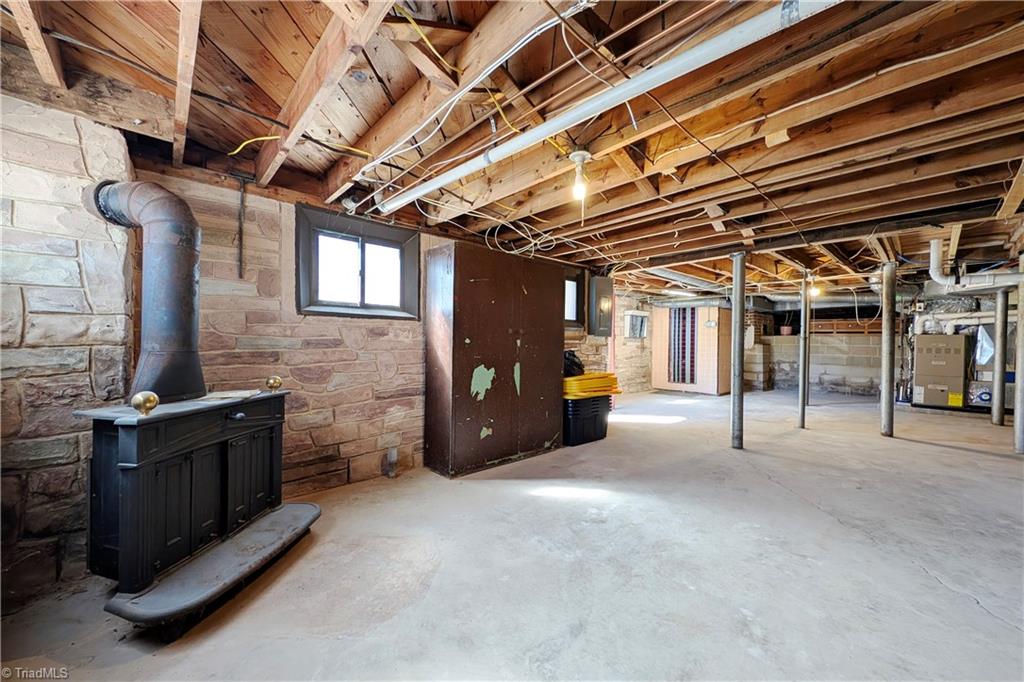 3606 Country Club Road Property Photo 37