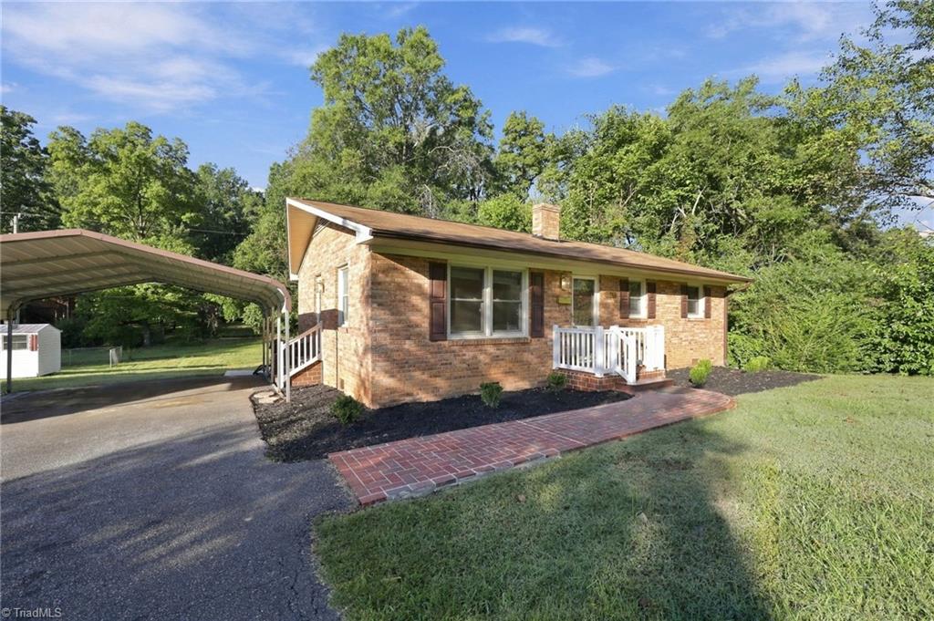 2723 Trail One Property Photo 4