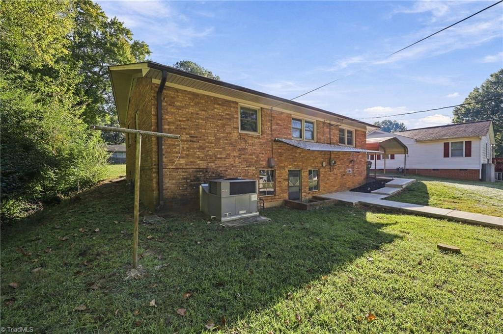 2723 Trail One Property Photo 24