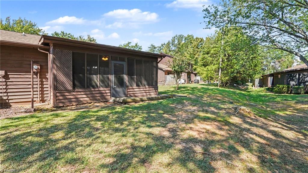 439 James Court Property Photo 18