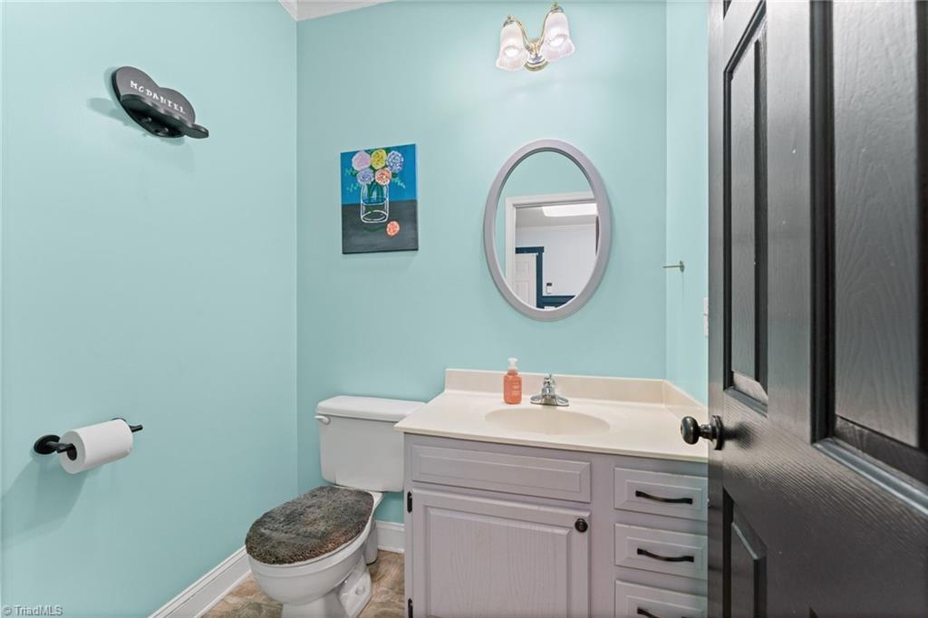 1013 Brookhaven Lane Property Photo 18