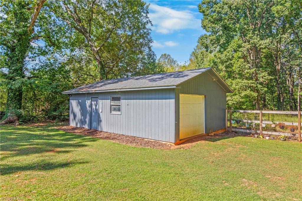 645 Hodgin Valley Road Property Photo 17