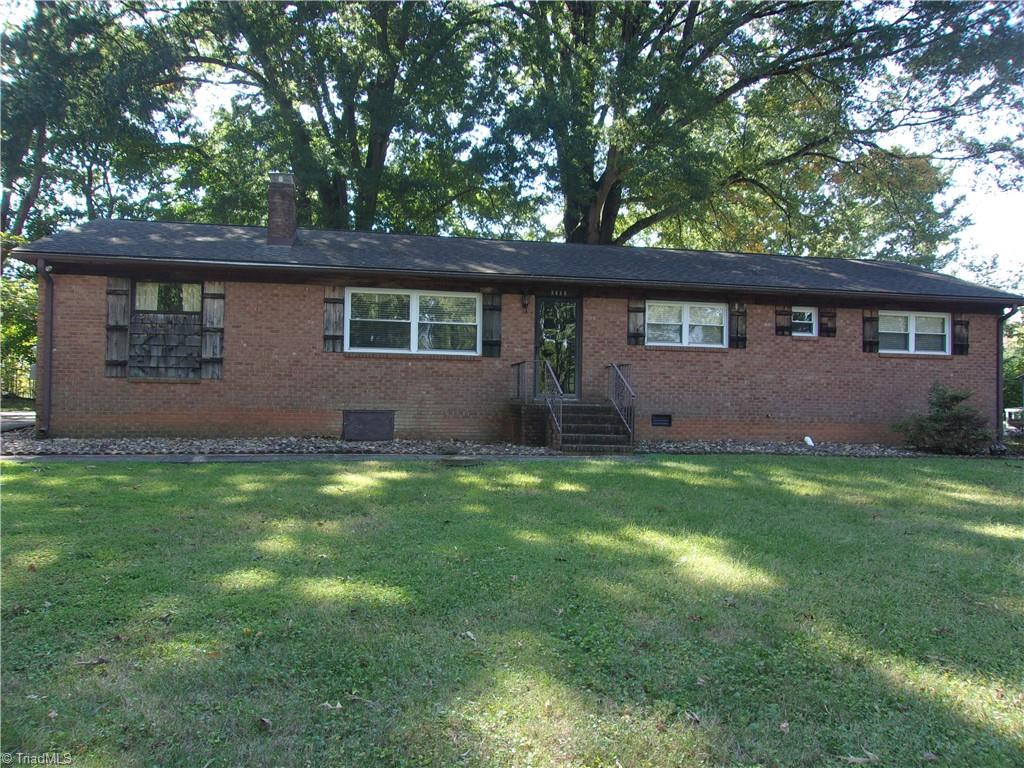 3439 Hillside Drive Property Photo 2