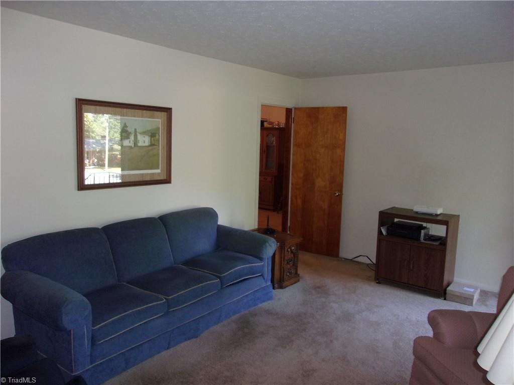 3439 Hillside Drive Property Photo 6