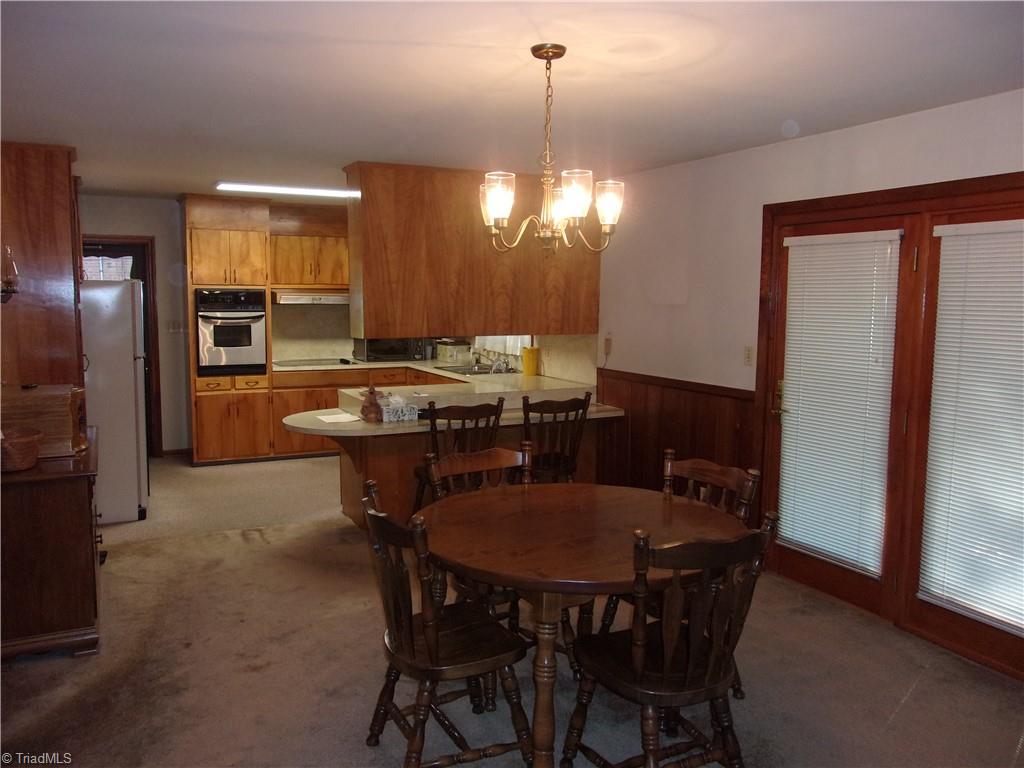 3439 Hillside Drive Property Photo 8