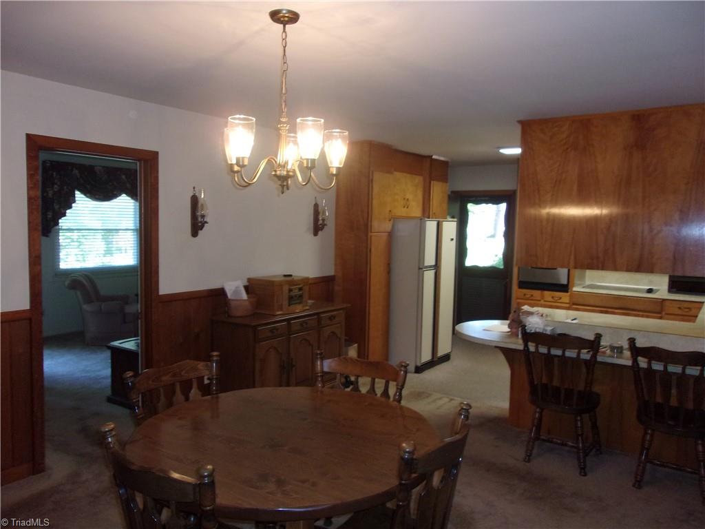 3439 Hillside Drive Property Photo 9