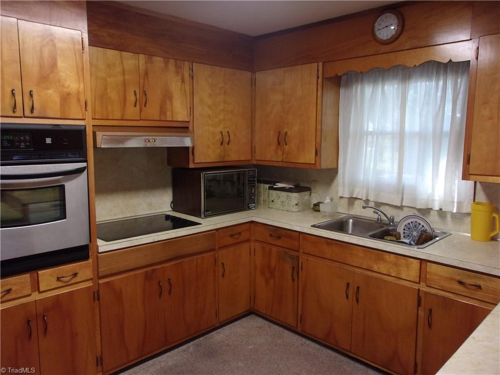 3439 Hillside Drive Property Photo 12