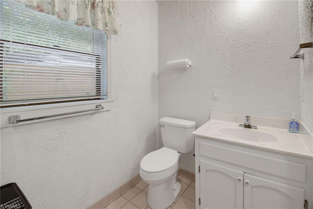 524 Eastwood Drive Property Photo 29