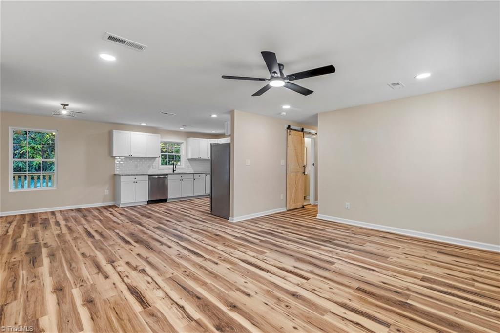 513 Sherbrook Drive Property Photo 9