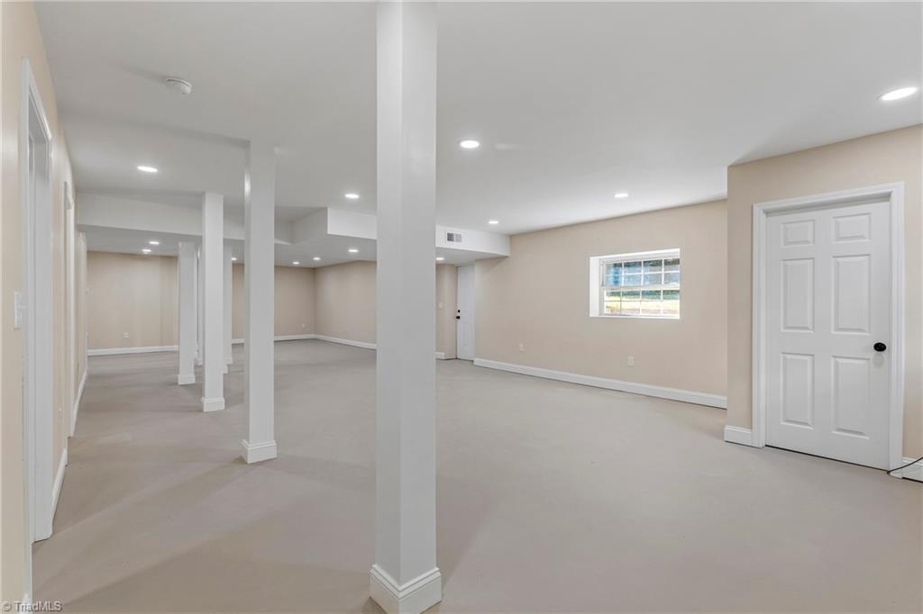 513 Sherbrook Drive Property Photo 32
