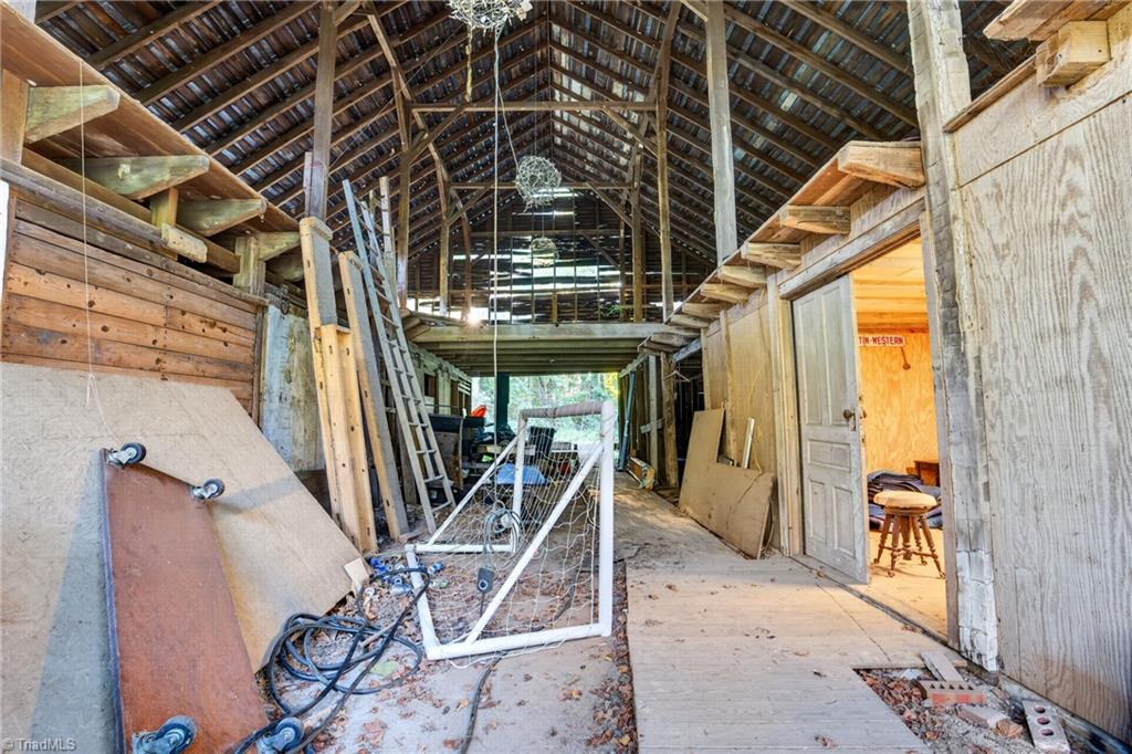 3453 Mcconnell Road Property Photo 33