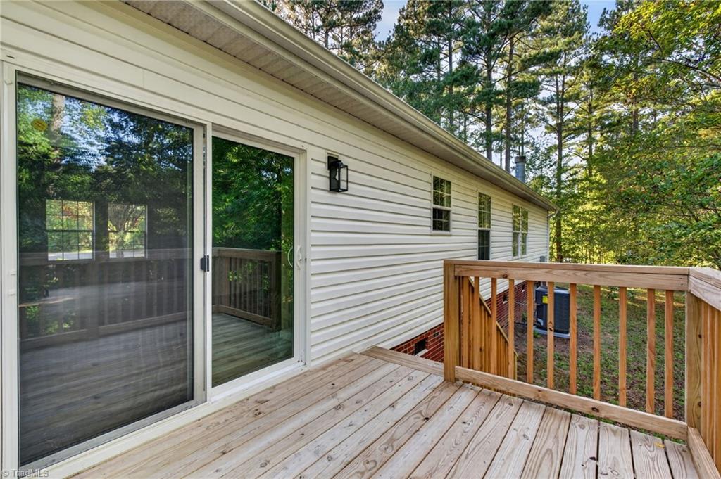 2304 Yellow Pine Drive Property Photo 14