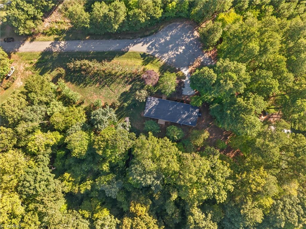 2304 Yellow Pine Drive Property Photo 38