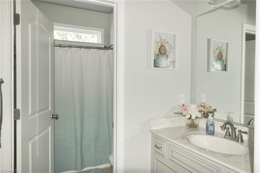 101 Parkview Drive Property Photo 29
