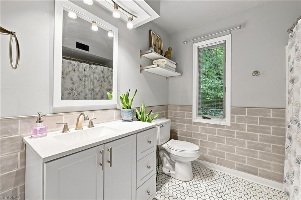 4009 Loch Lorien Road Property Photo 29