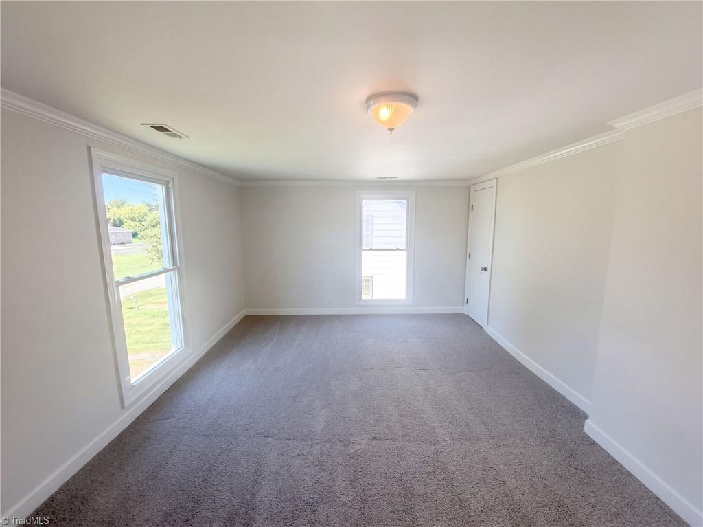 2549 Ossipee Front Street Property Photo 14