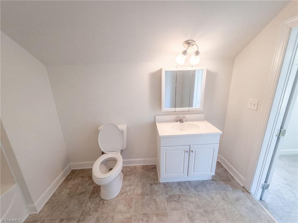 2549 Ossipee Front Street Property Photo 18