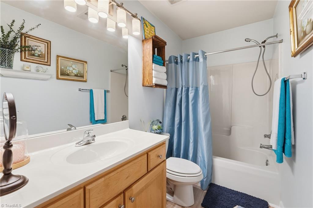 6401 Bellcross Trail Property Photo 18