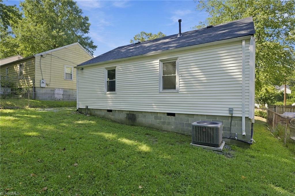911 Portland Street Property Photo 27