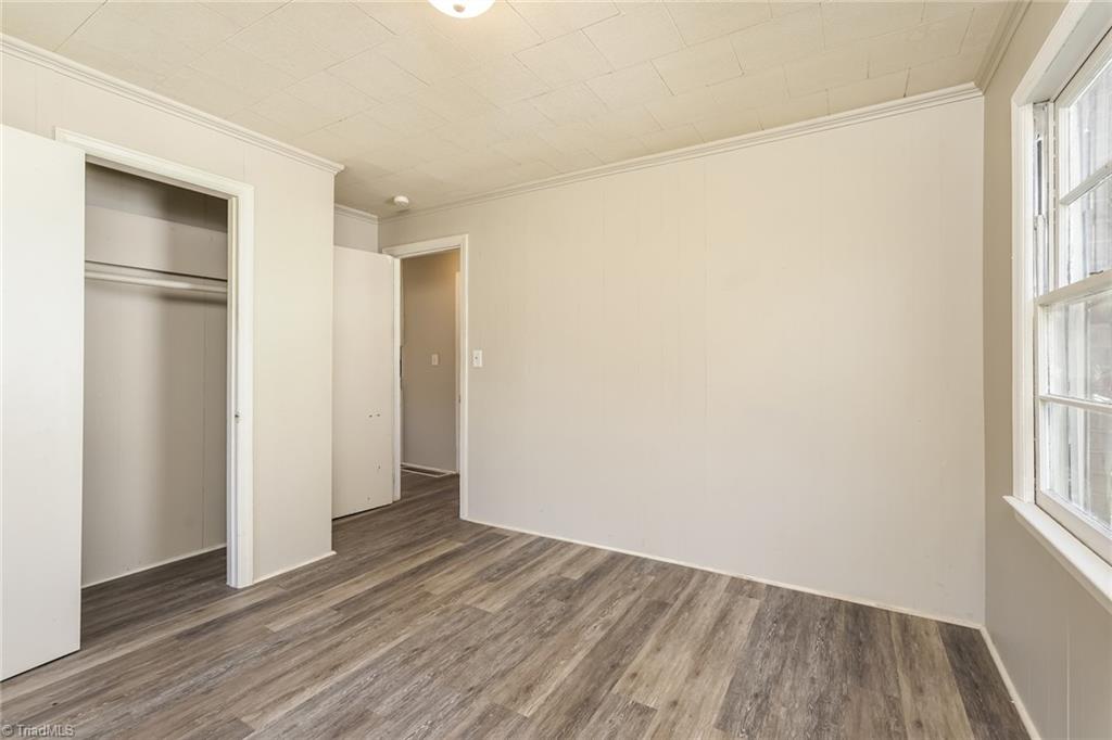 1006 E Devonshire Street Property Photo 11