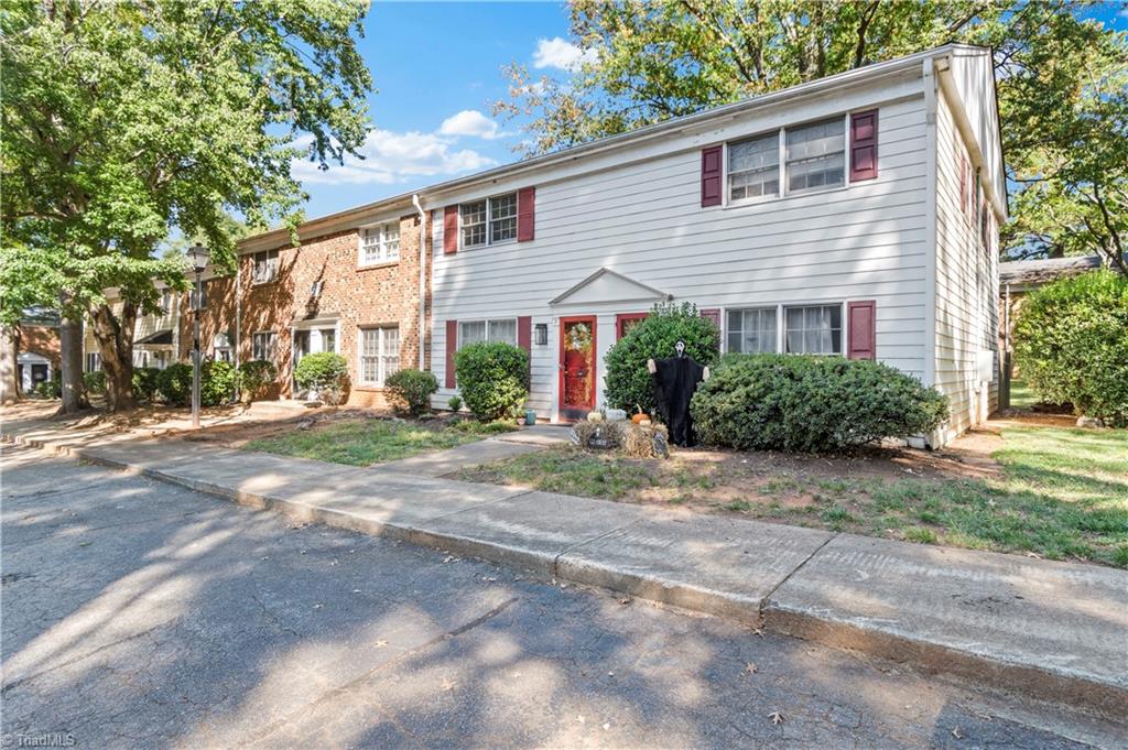 2821 Tully Square # F Property Photo 2