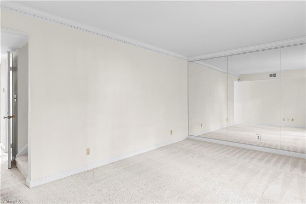2821 Tully Square # F Property Photo 15
