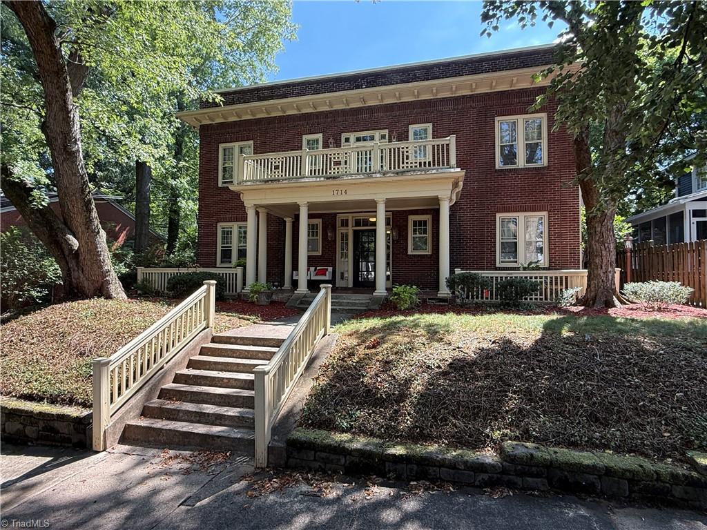 1714 Lynwood Avenue # 2 Property Photo 1