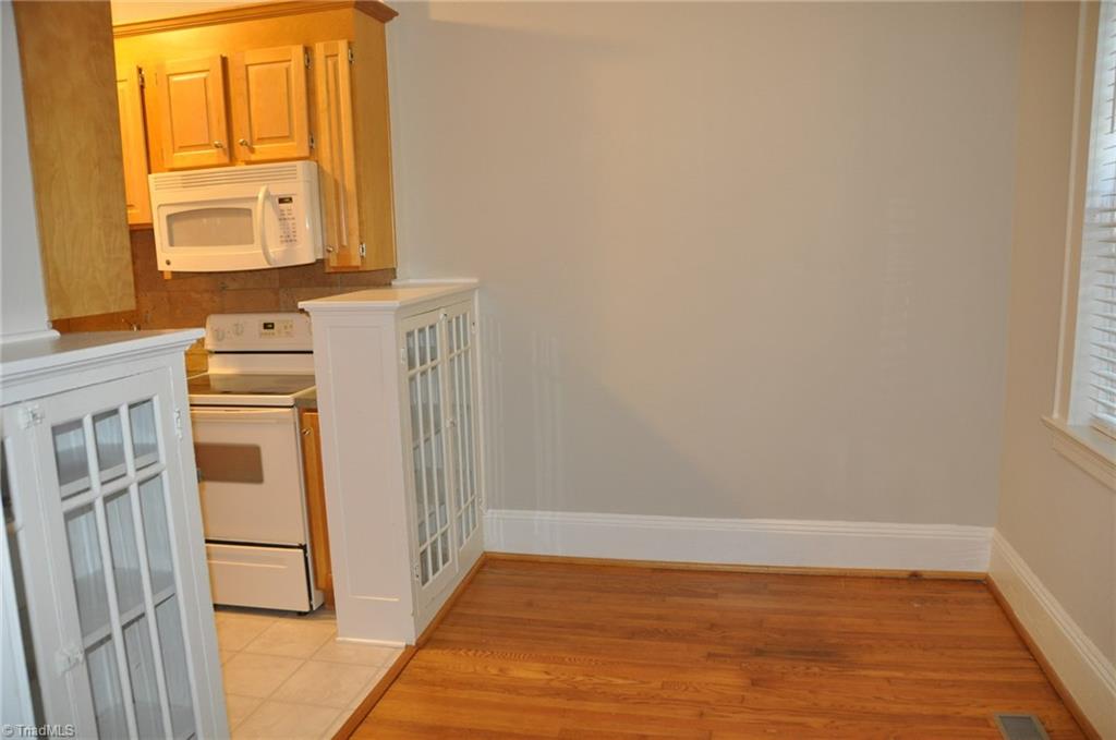 1714 Lynwood Avenue # 2 Property Photo 5