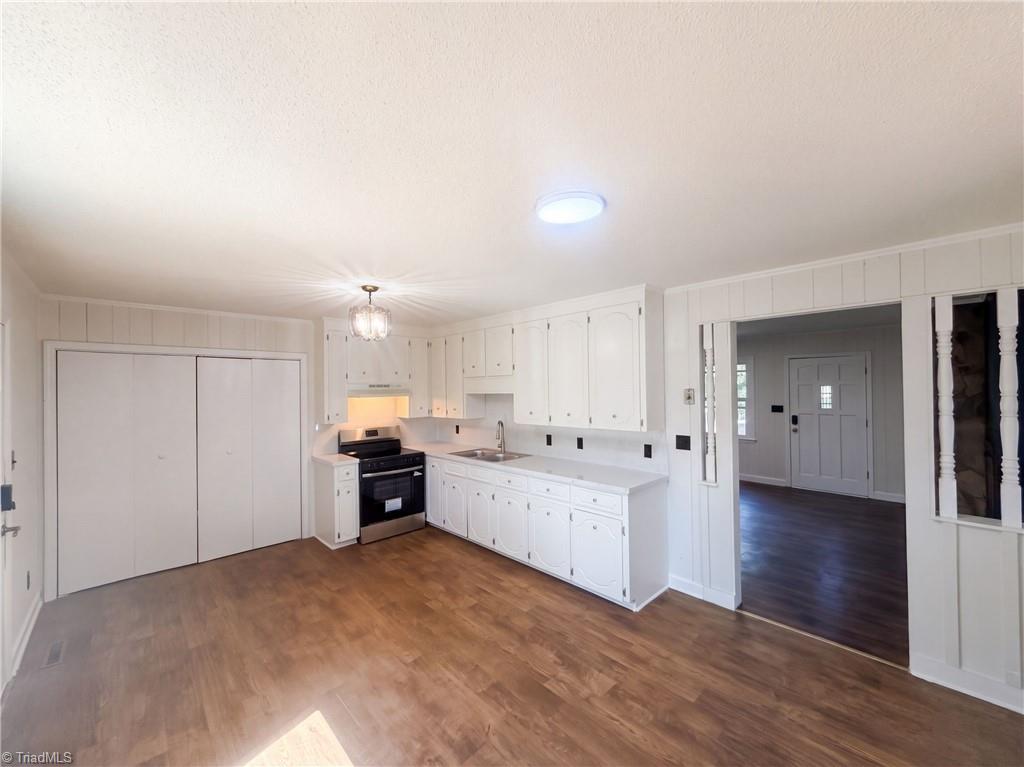 231 Oakgrove Road Property Photo 8