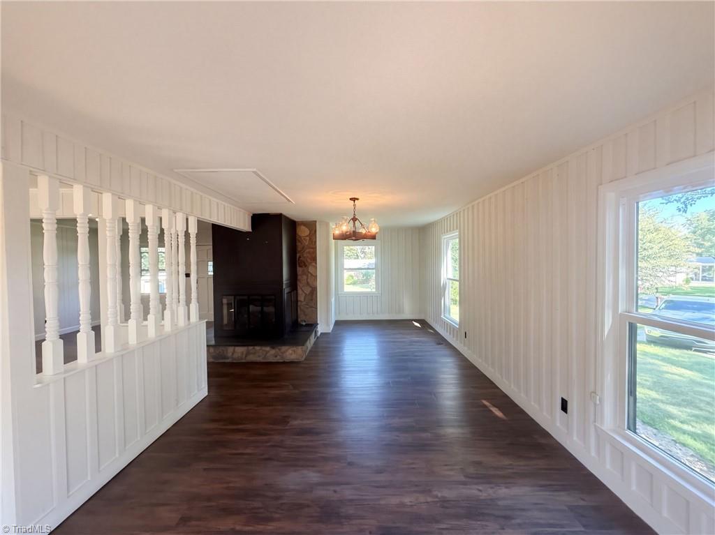 231 Oakgrove Road Property Photo 10