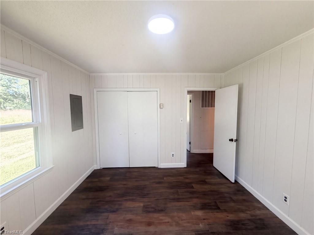 231 Oakgrove Road Property Photo 14