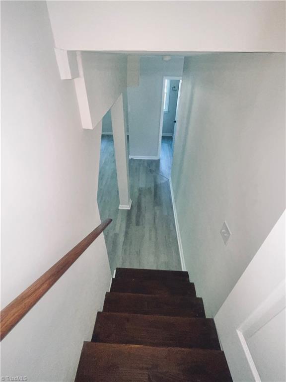 4709 Chaucer Drive Property Photo 12