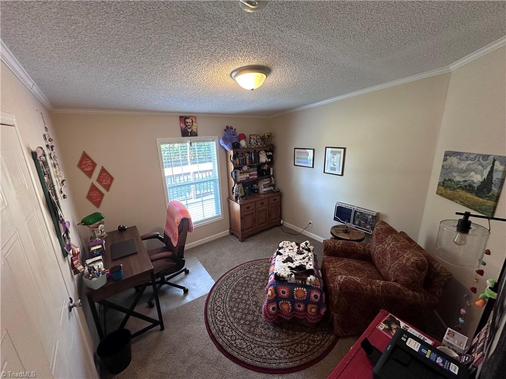 131 Glenwood Road Property Photo 5