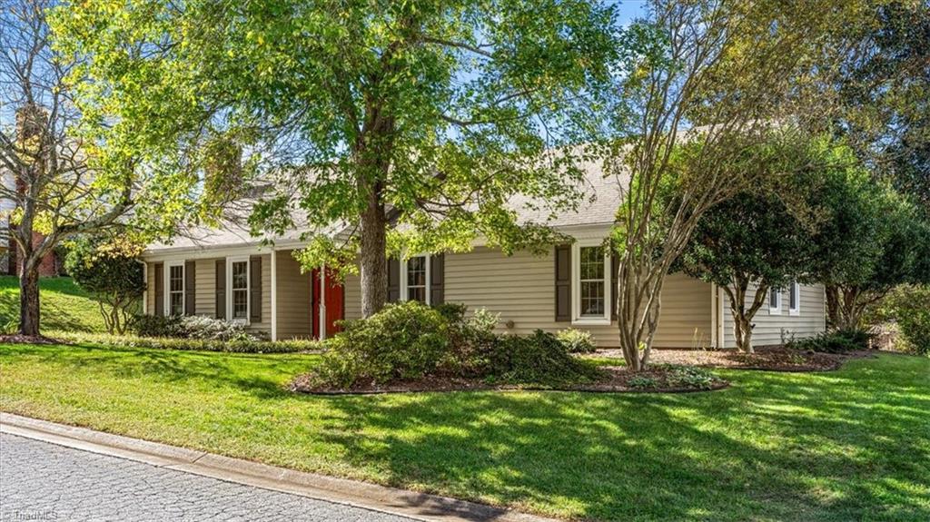 1703 Foxhall Lane Property Photo 1