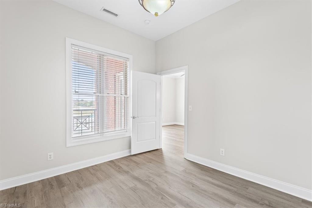 113 N Church Street # 206 Property Photo 11