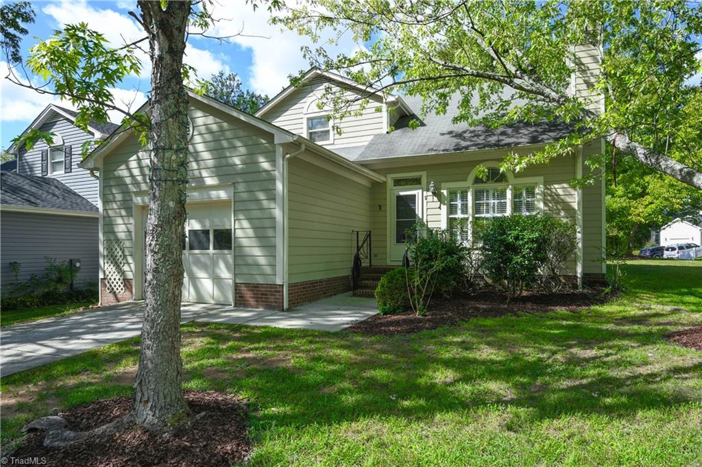 5 Irving Park Lane Property Photo 2