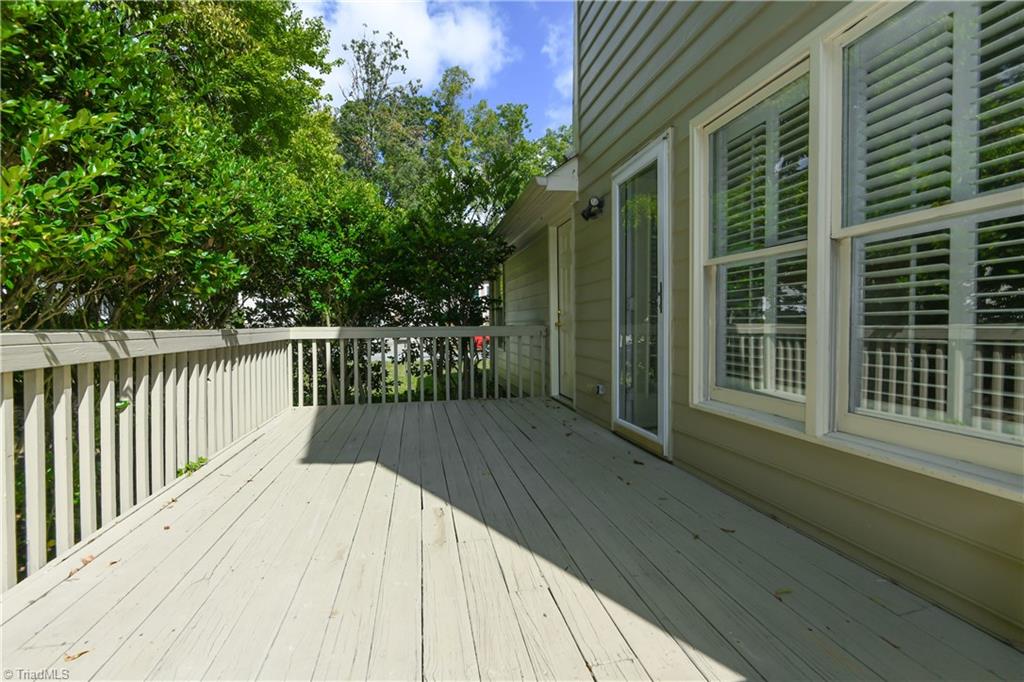 5 Irving Park Lane Property Photo 29