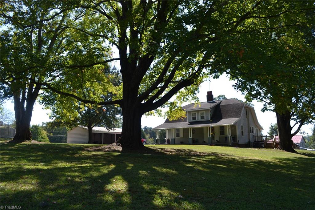 134 Settlement Loop Property Photo 1
