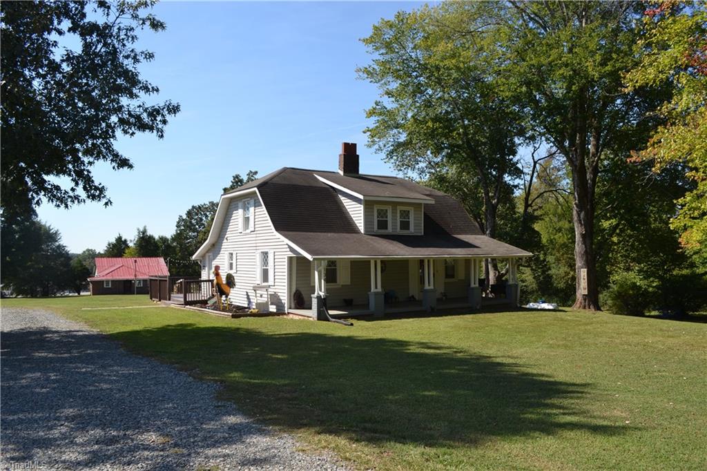 134 Settlement Loop Property Photo 4