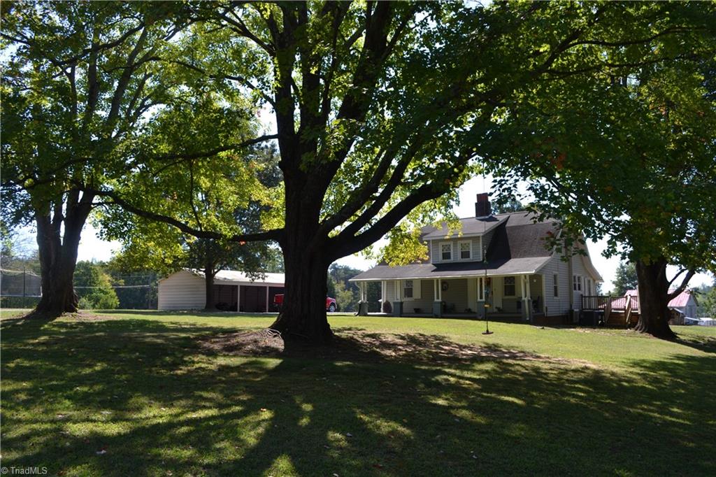 134 Settlement Loop Property Photo 5