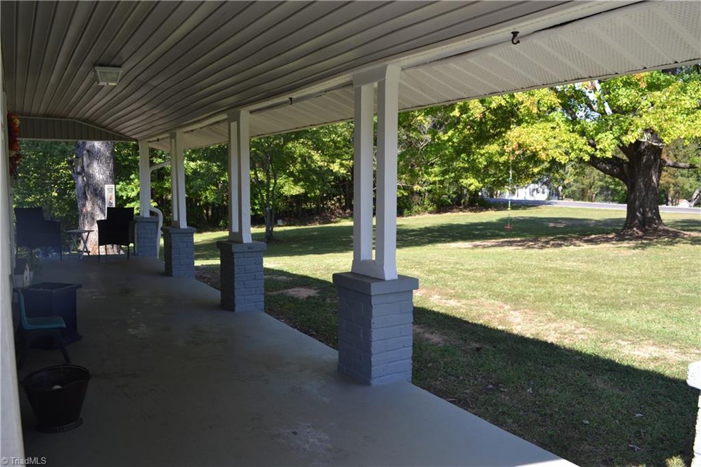 134 Settlement Loop Property Photo 7