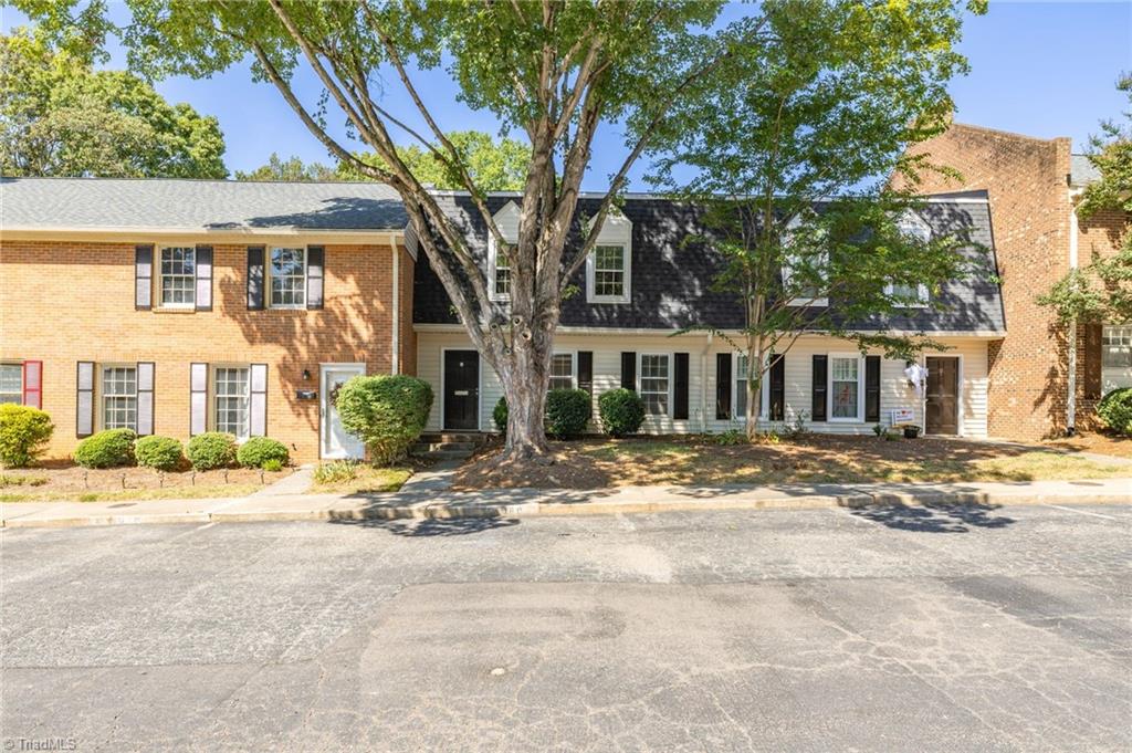 4080 Huntingreen Lane # C Property Photo 3