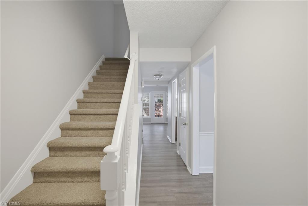 4080 Huntingreen Lane # C Property Photo 6
