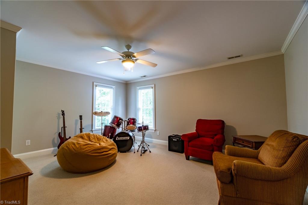 6100 Lomond Drive Property Photo 28
