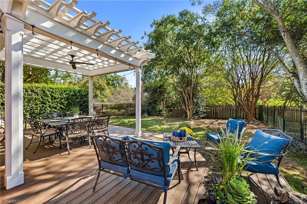 101 Thora Drive Property Photo 3