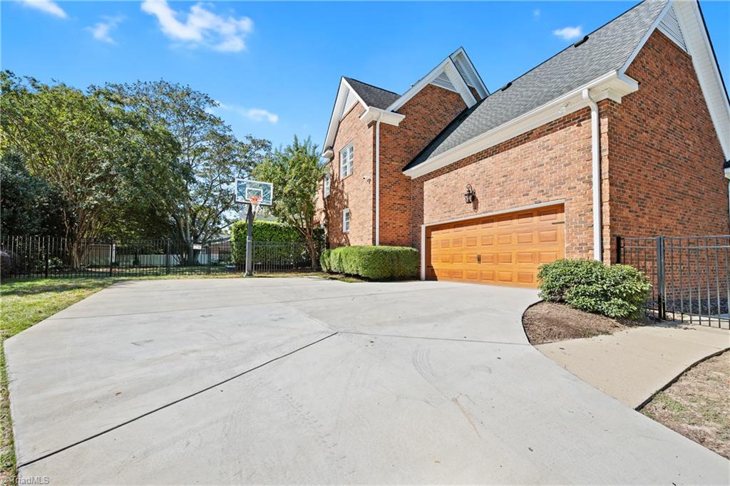 101 Thora Drive Property Photo 31